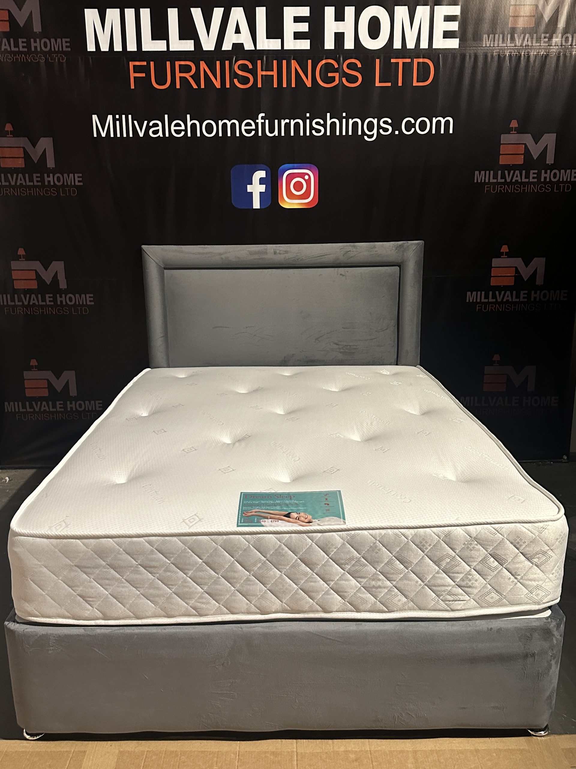 4ft6 double divan bed set in grey plush velvet